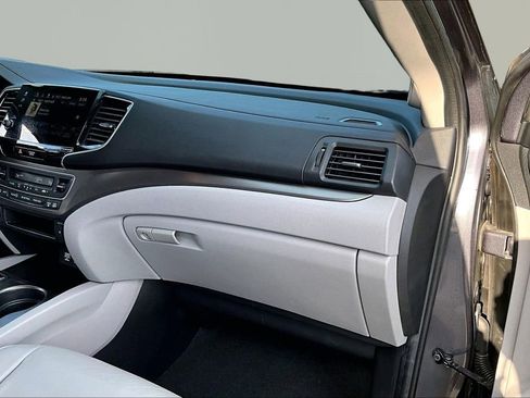 Used 2021 Honda Pilot EX-L image 21