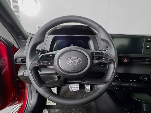 Certified 2025 Hyundai Elantra Sport FWD image 6