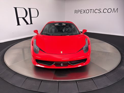 Used 2012 Ferrari 458 Spider RWD image 12