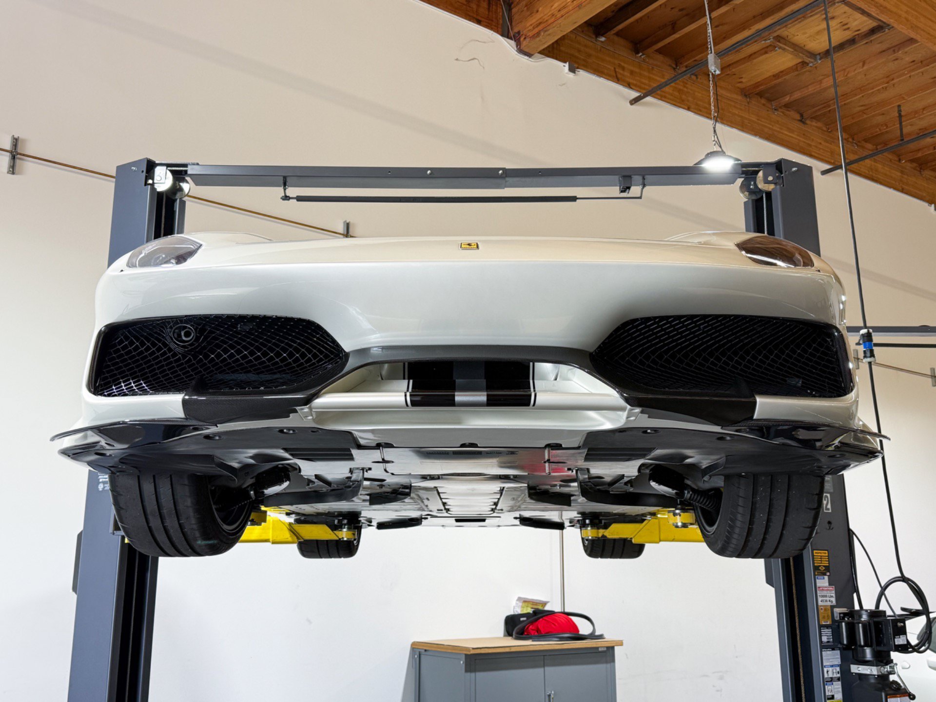 Used 2020 Ferrari 488 Pista Coupe RWD image 97