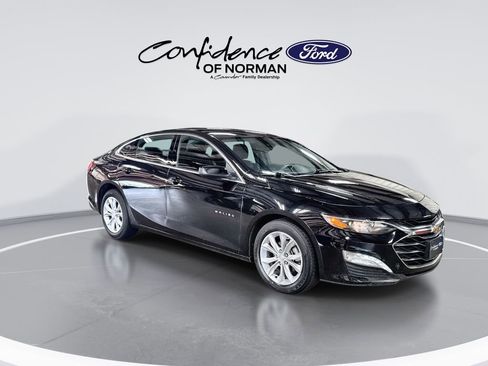Used 2025 Chevrolet Malibu LT FWD image 11