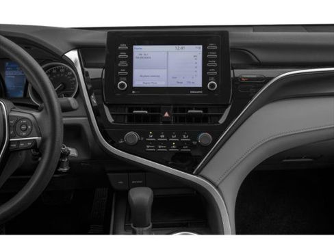 Used 2022 Toyota Camry LE w/ Convenience Package FWD image 10