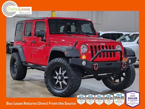 Used 2017 Jeep Wrangler Unlimited Rubicon w/ Connectivity Group image 1