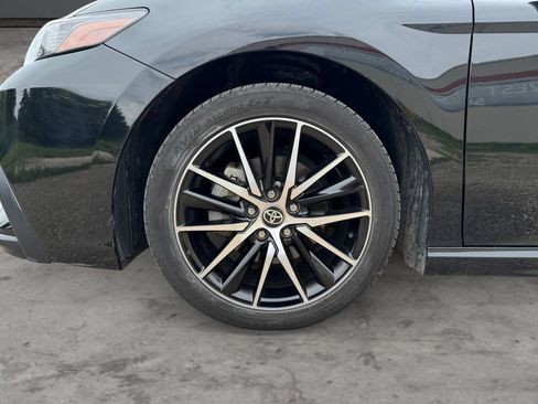 Certified 2023 Toyota Camry SE FWD image 9