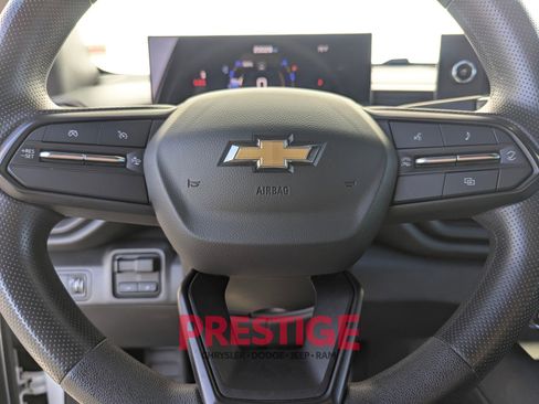 Used 2024 Chevrolet Silverado EV W/T AWD/4WD image 22