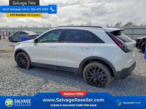 Used 2023 Cadillac XT4 Sport FWD image 3