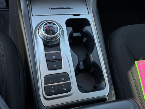 Certified 2021 Ford Explorer XLT image 21