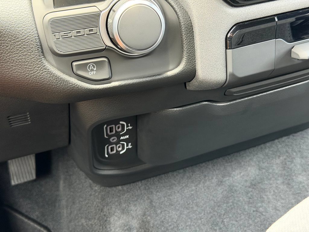 New 2026 RAM 1500 Express RWD image 18