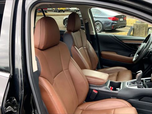 Used 2022 Subaru Outback Touring image 8