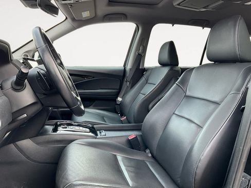 Used 2022 Honda Pilot Touring image 9