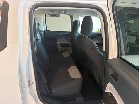 Used 2025 Ford Maverick XLT w/ XLT Luxury Package AWD/4WD image 15