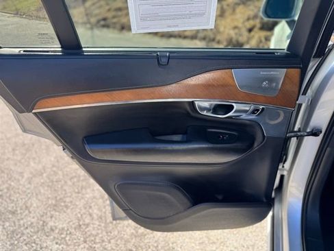 Used 2018 Volvo XC90 T6 Inscription w/ Convenience Package AWD/4WD image 14