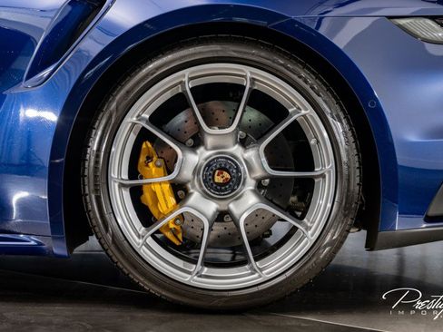 Used 2022 Porsche 911 Turbo image 10