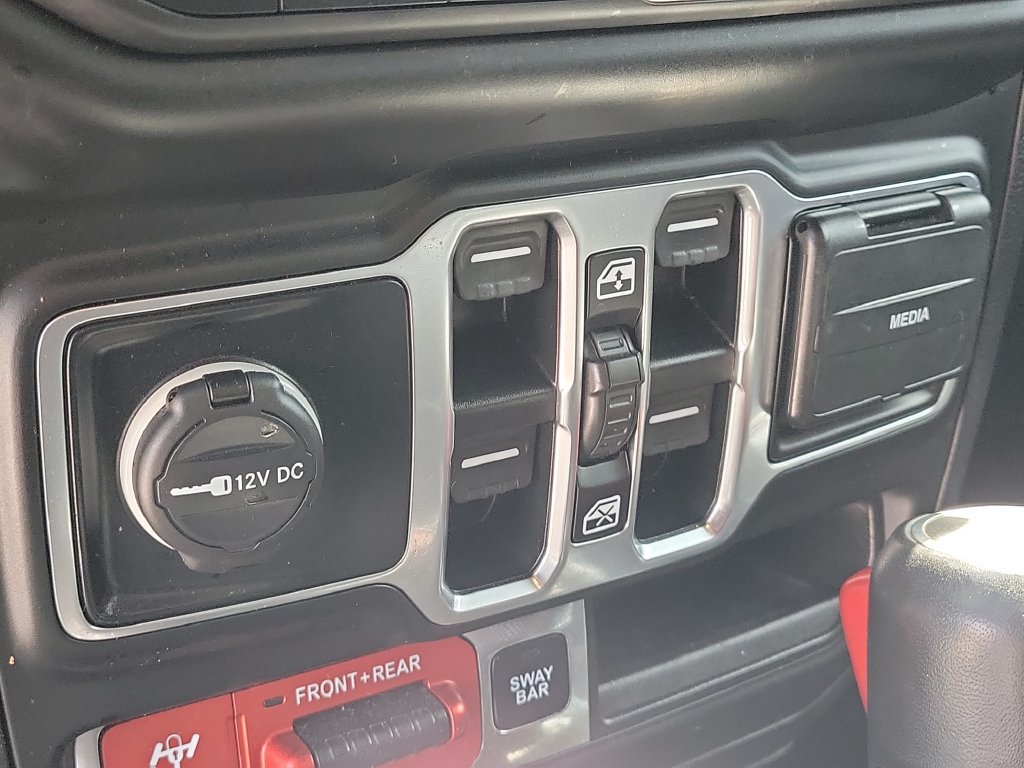 Used 2020 Jeep Wrangler Unlimited Rubicon w/ Quick Order Package 28Y Recon AWD/4WD image 23