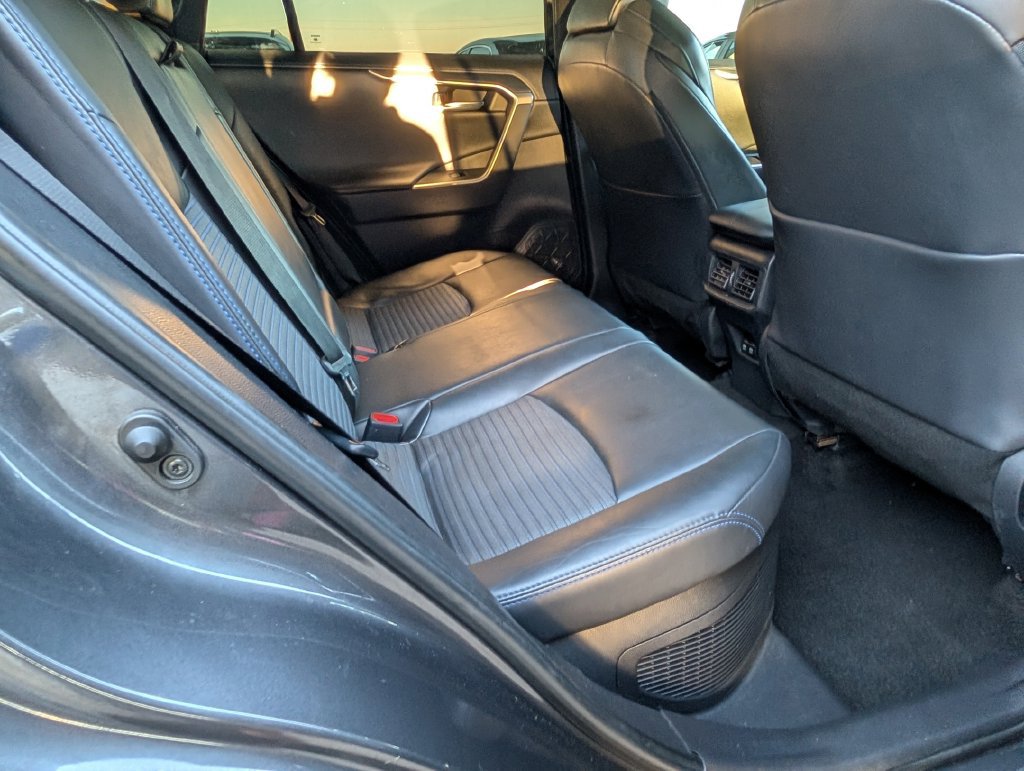 Used 2019 Toyota RAV4 XSE AWD/4WD image 21