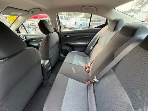 Used 2023 Nissan Versa SV FWD image 27