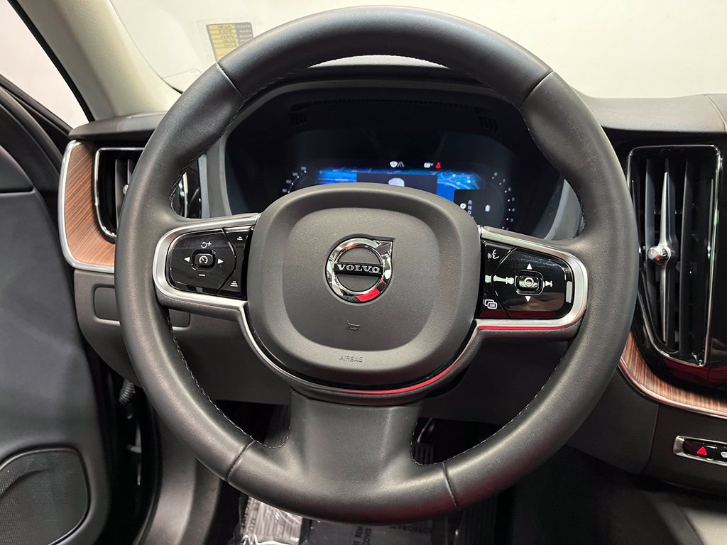 Used 2023 Volvo XC60 B5 Plus w/ Protection Package Premier AWD/4WD image 6