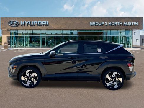 New 2026 Hyundai Kona Limited FWD image 5