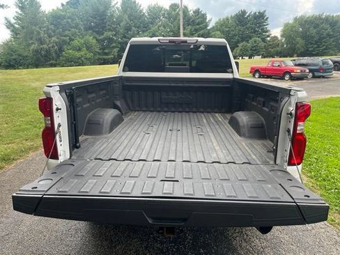 Used 2023 Chevrolet Silverado 2500 High Country AWD/4WD image 5