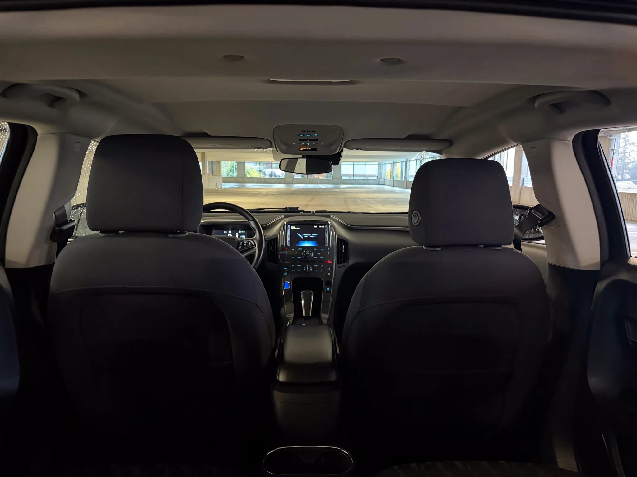 Used 2015 Chevrolet Volt FWD image 20