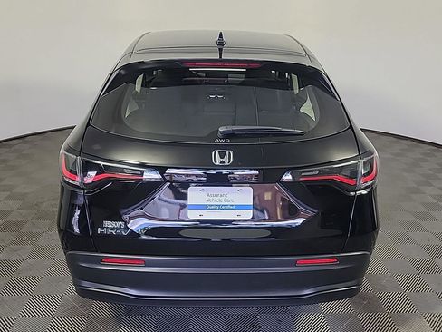 Used 2025 Honda HR-V LX image 5