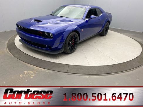 Used 2022 Dodge Challenger R/T Scat Pack RWD image 1