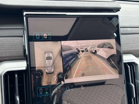 New 2026 GMC Acadia Denali w/ Super Cruise Package image 15