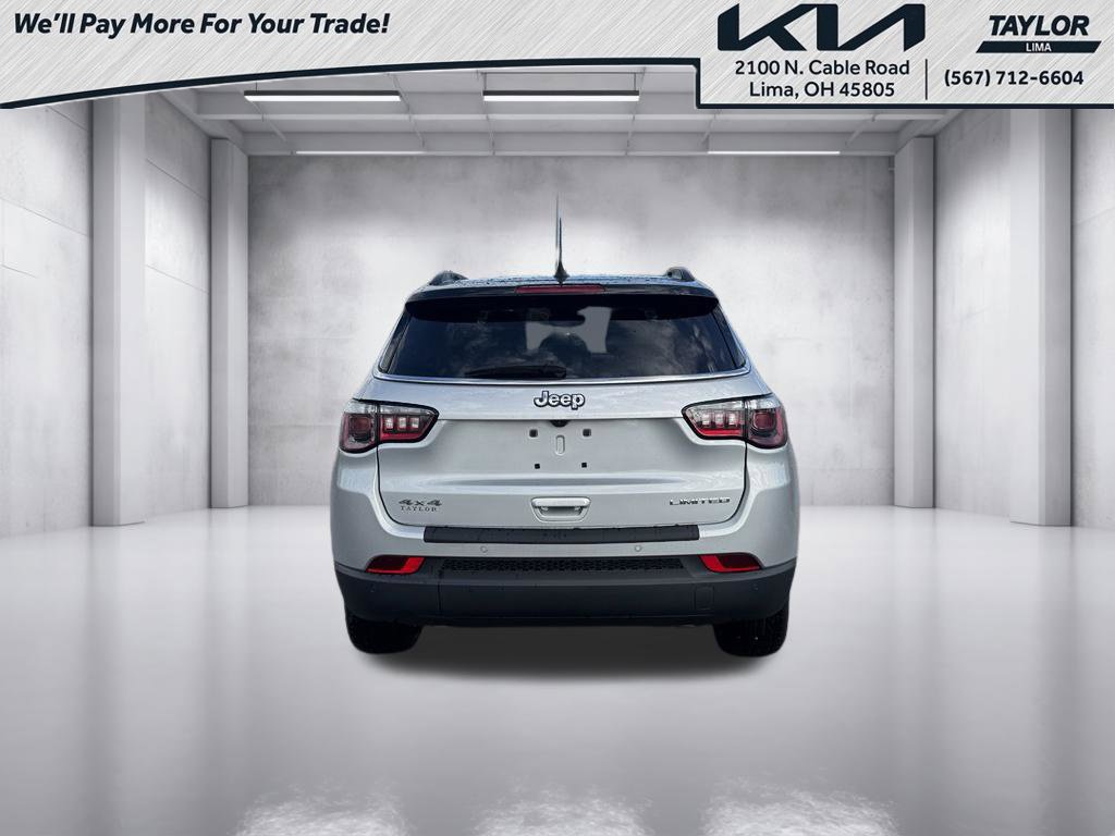 Used 2025 Jeep Compass Limited AWD/4WD image 18
