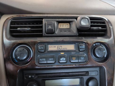 Used 2000 Honda Accord EX image 35