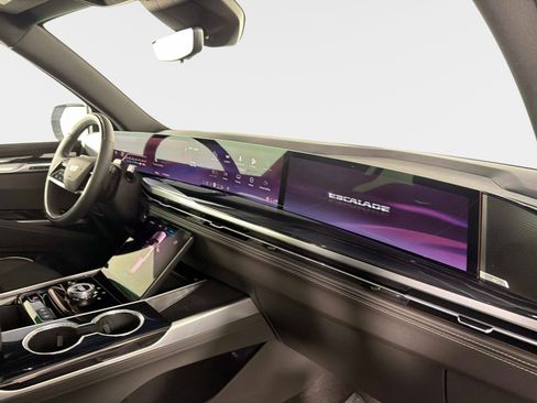 Used 2026 Cadillac Escalade Sport w/ Touring Package image 25