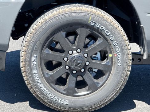New 2026 RAM 3500 Laramie AWD/4WD image 23