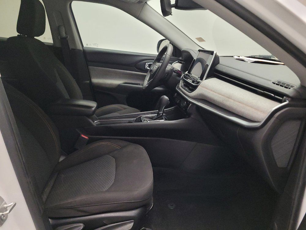 Used 2022 Jeep Compass Sport AWD/4WD image 21