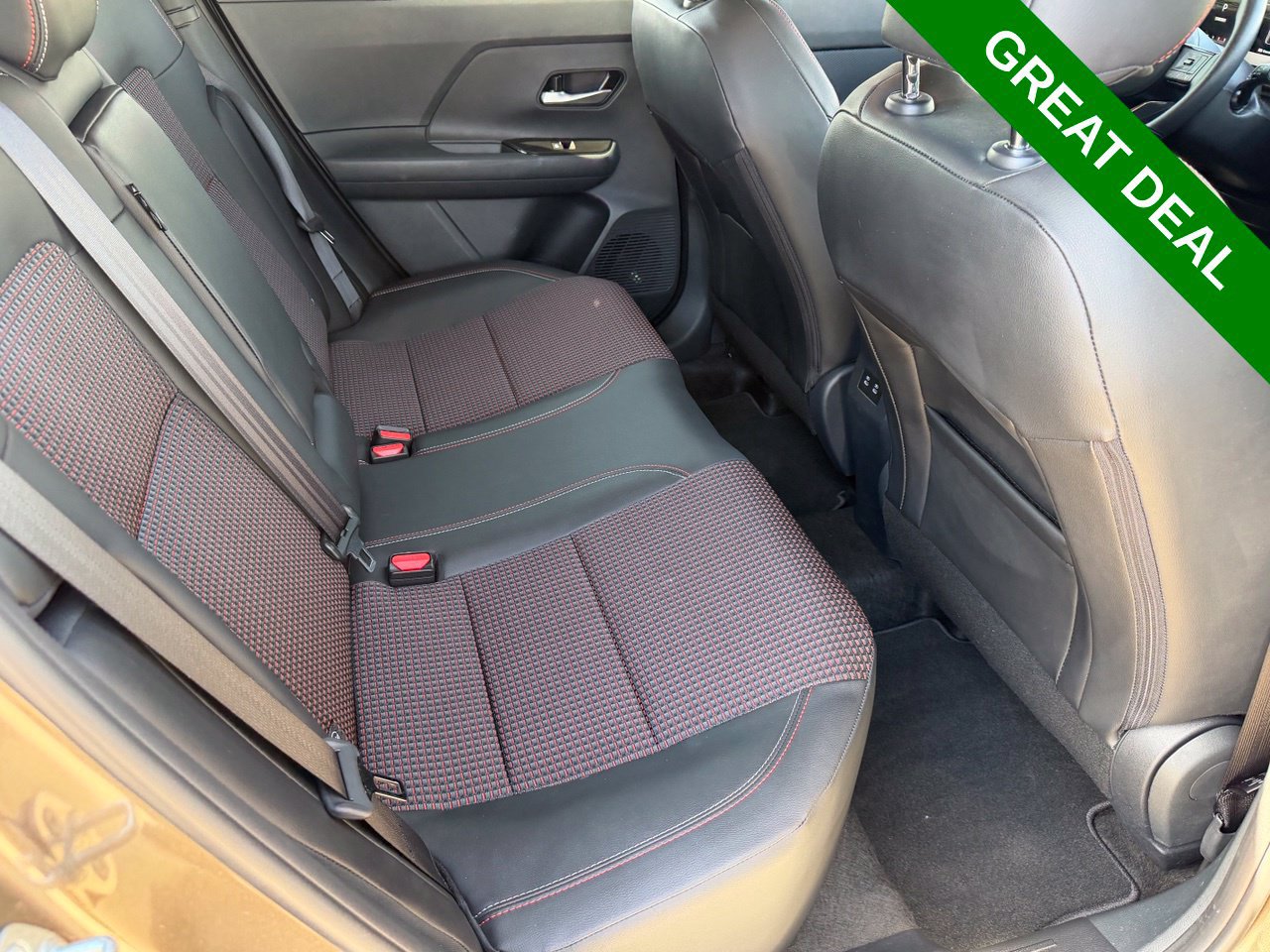 Used 2026 Nissan Kicks SR w/ Cold Weather Package AWD/4WD image 38