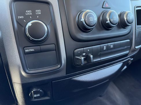 Used 2016 RAM 1500 ST w/ SXT Appearance Group AWD/4WD image 29