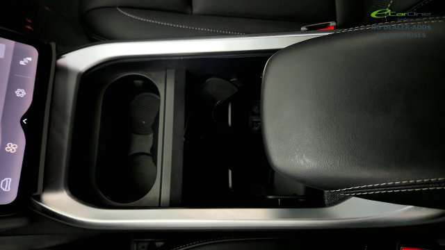 Used 2024 Lucid Air Pure RWD image 69
