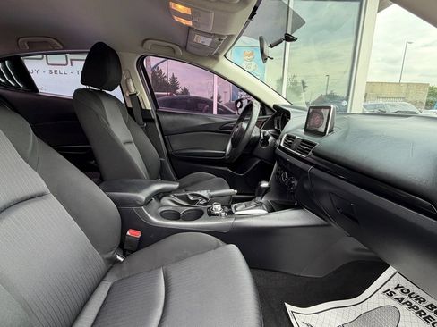 Used 2015 MAZDA MAZDA3 i Sport FWD image 15