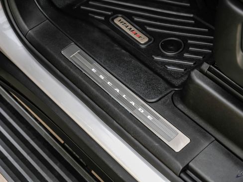 Used 2025 Cadillac Escalade Sport Platinum image 41