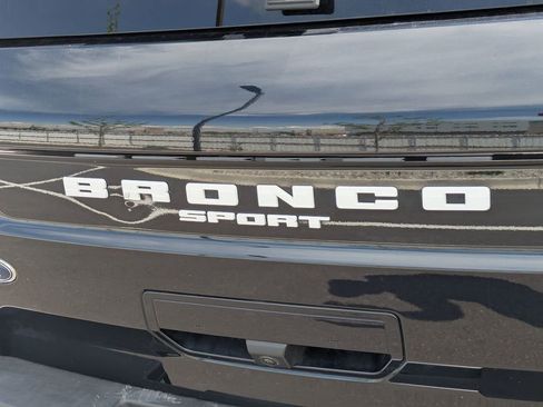 Used 2023 Ford Bronco Sport Badlands image 25