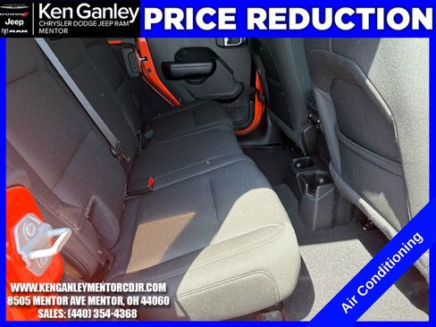 Used 2020 Jeep Wrangler Unlimited Sport S AWD/4WD image 22