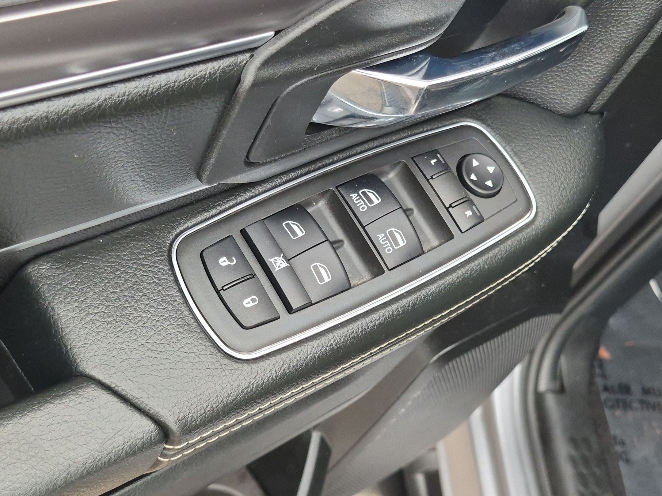 Used 2021 RAM 1500 Warlock w/ Electronics Group RWD image 12