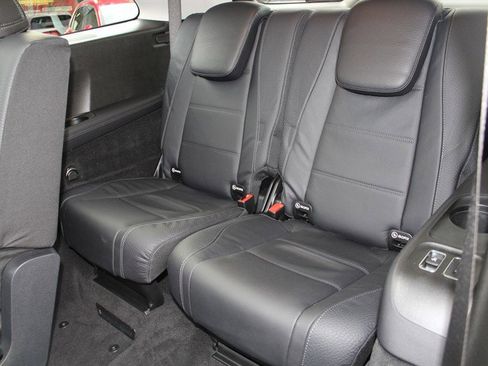 Used 2022 Mercedes-Benz GLS 450 4MATIC image 35