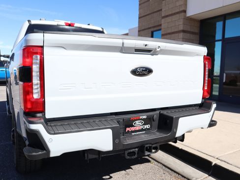 New 2026 Ford F250 Lariat w/ Black Appearance Package image 19