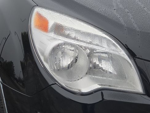 Used 2015 Chevrolet Equinox LT w/ Driver Convenience Package image 6