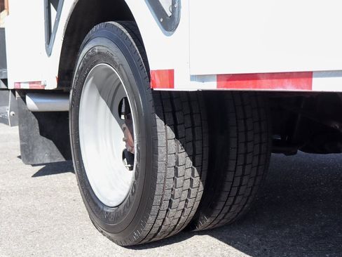 Used 2012 Ford F550 2WD Regular Cab Super Duty w/ PWR Equipment Group image 43