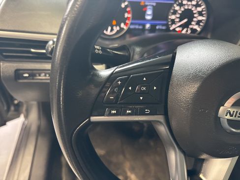 Used 2020 Nissan Altima 2.5 S image 11