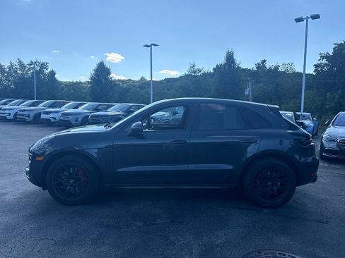Used 2017 Porsche Macan GTS AWD/4WD image 3