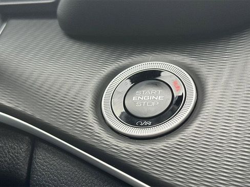 New 2025 Jeep Grand Cherokee L Laredo w/ Luxury Tech Group I image 22