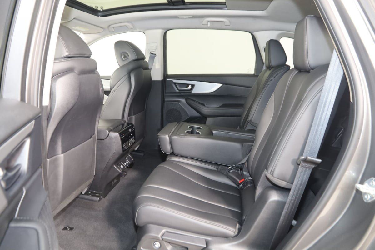 Used 2024 Acura MDX SH-AWD image 43