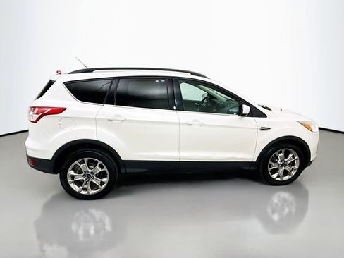 Used 2014 Ford Escape SE w/ Equipment Group 201A image 8