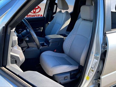 Certified 2024 Toyota Tacoma SR5 image 25